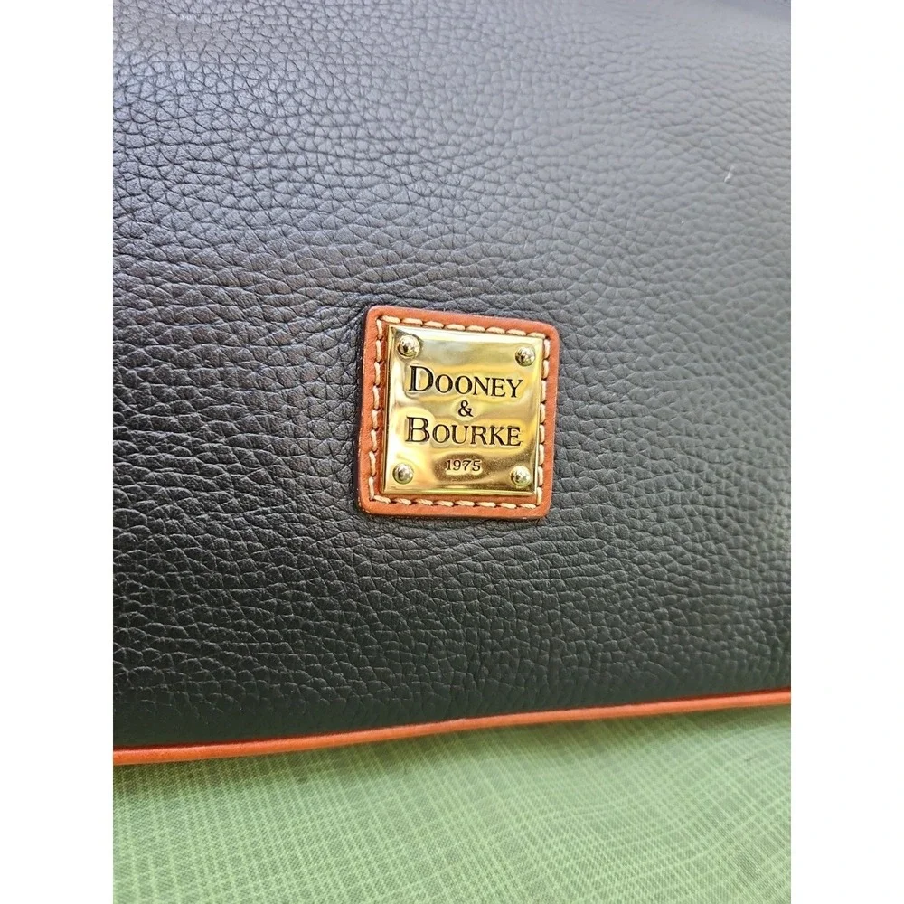 Dooney‎ & Bourke Pebble Grain Leather Hobo Shoulder Bag Red Lining DB Vintage - Picture 3 of 14